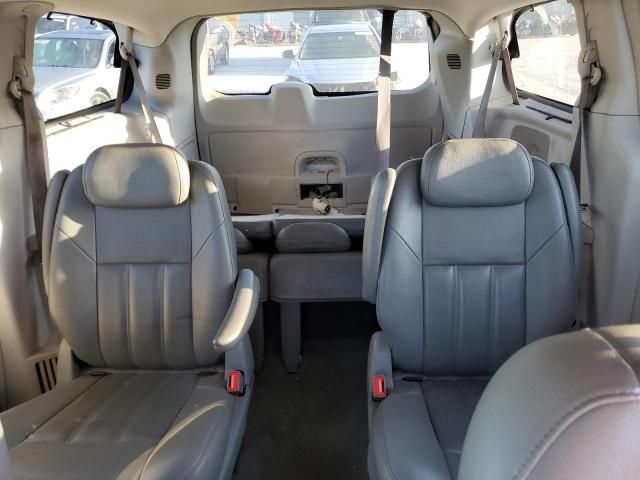 2008 Chrysler Town & Country Touring