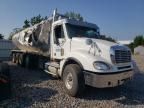 2007 Freightliner Conventional Columbia