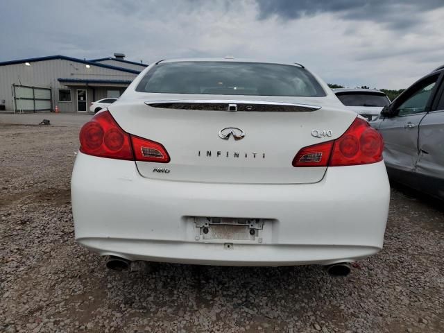 2015 Infiniti Q40