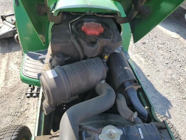 2000 John Deere 4200