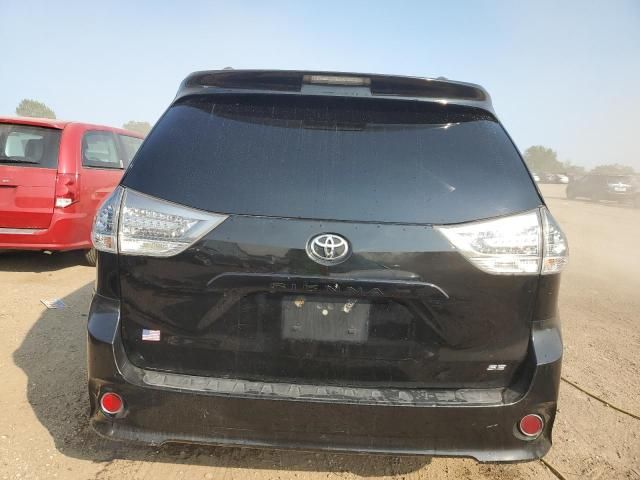 2012 Toyota Sienna Sport