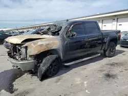 Carros salvage sin ofertas aún a la venta en subasta: 2011 GMC Sierra K1500 SLT