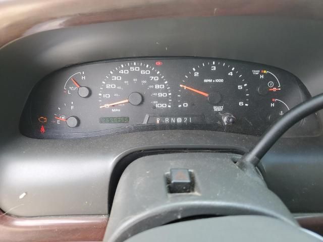 2004 Ford Excursion XLT