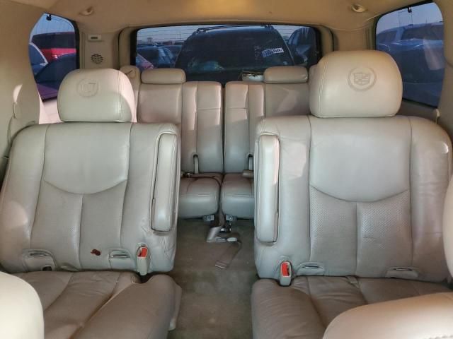 2004 Cadillac Escalade Luxury