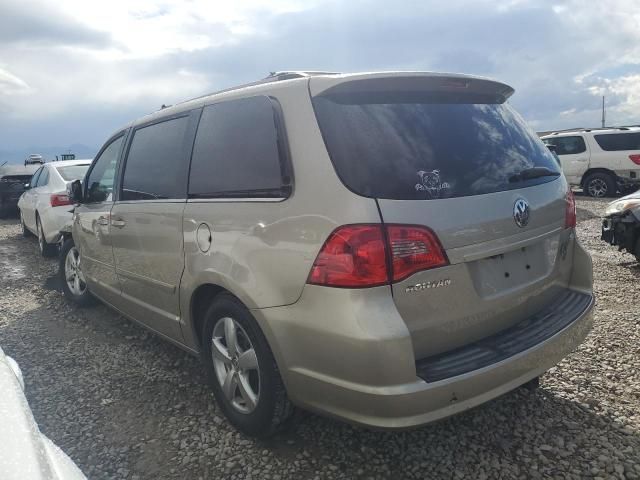 2009 Volkswagen Routan SEL Premium