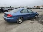 2004 Ford Taurus SE