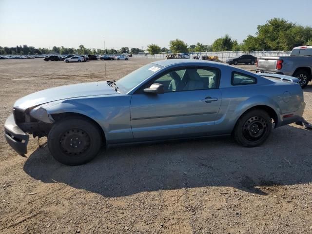 2005 Ford Mustang