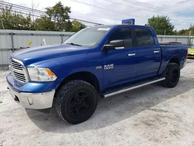 2015 Dodge RAM 1500 SLT