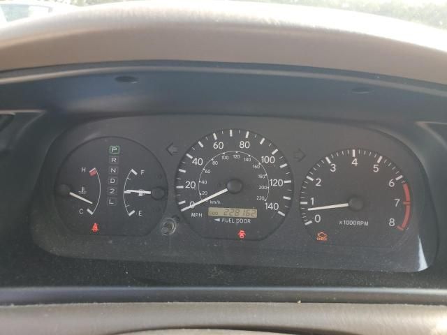 2000 Toyota Camry LE