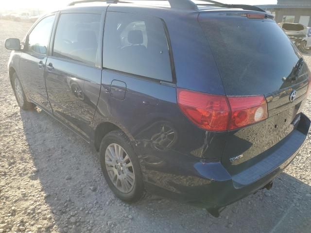 2007 Toyota Sienna LE