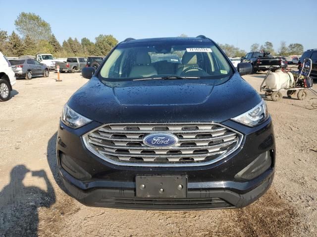 2020 Ford Edge SE