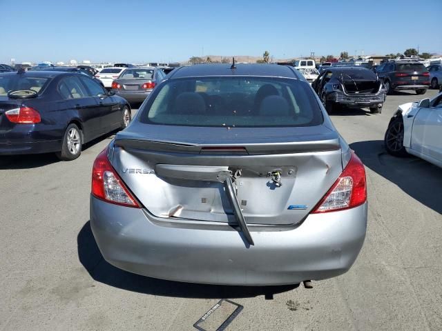 2013 Nissan Versa S