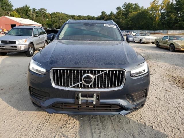 2022 Volvo XC90 T6 Momentum