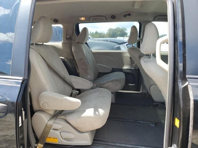 2011 Toyota Sienna Base