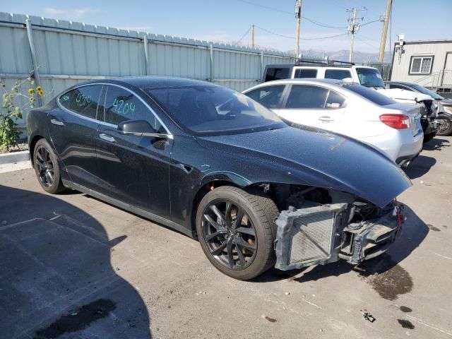 2015 Tesla Model S 70D