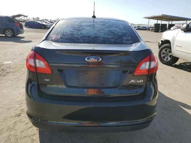 2013 Ford Fiesta SE