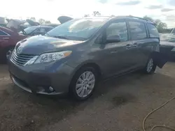 2013 Toyota Sienna XLE en venta en Elgin, IL