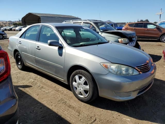 2005 Toyota Camry LE