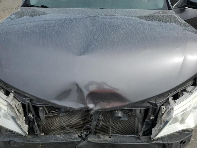 2014 Toyota Camry Hybrid