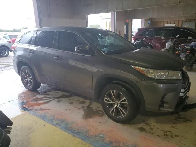 2018 Toyota Highlander LE