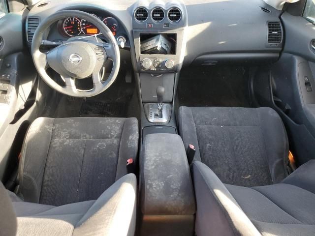 2011 Nissan Altima Base