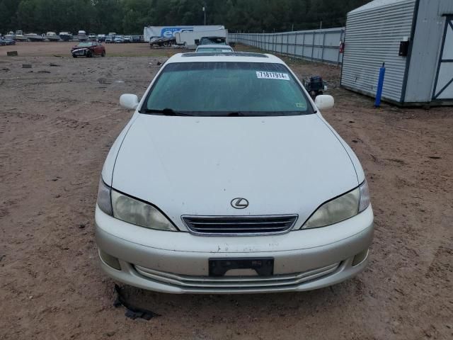 2000 Lexus ES 300