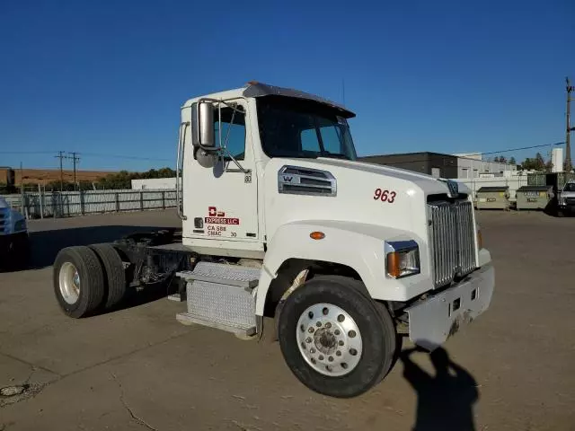 2015 Western Star Conventional 4700SF