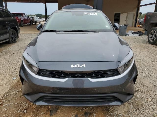 2023 KIA Forte LX