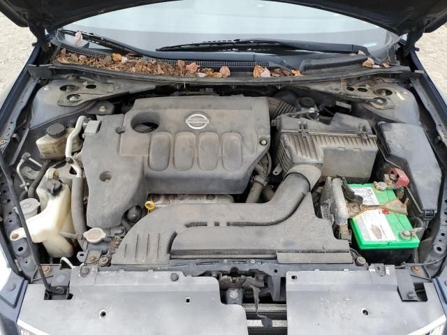 2011 Nissan Altima Base