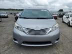 2016 Toyota Sienna LE