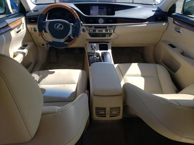 2013 Lexus ES 300H