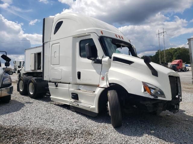 2021 Freightliner Cascadia 126