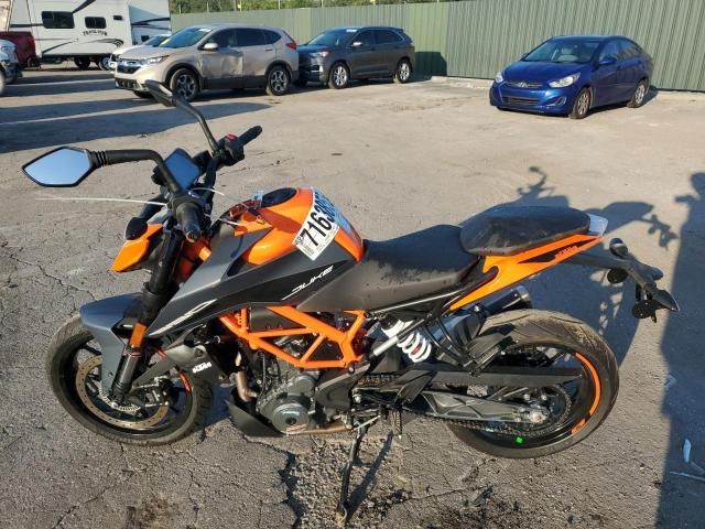 2023 KTM 390 Duke