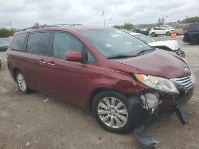 2011 Toyota Sienna XLE