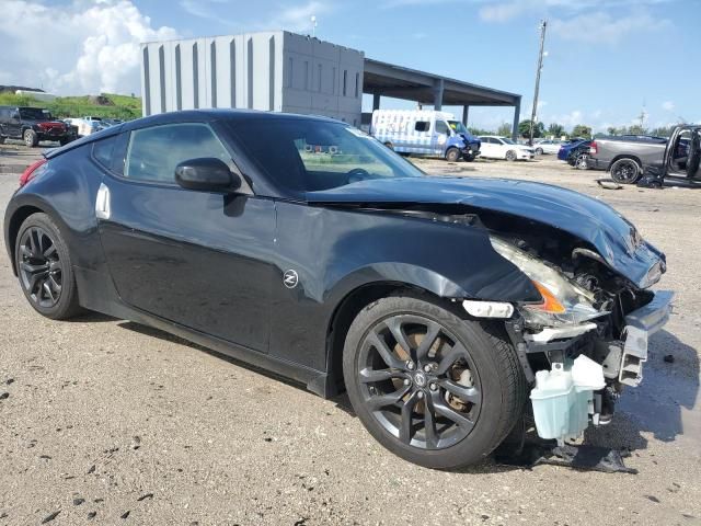 2015 Nissan 370Z Base