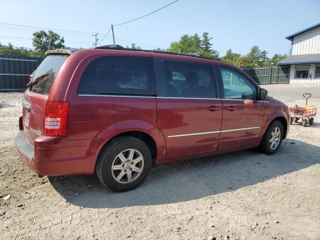 2010 Chrysler Town & Country Touring