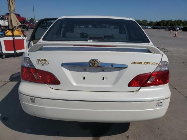 2004 Toyota Avalon XL