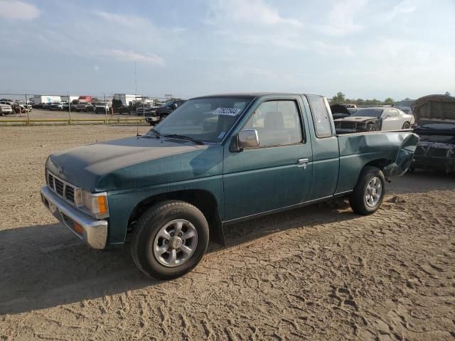 1997 Nissan Truck King Cab SE