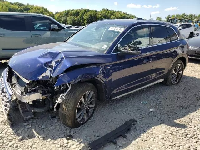 2022 Audi Q5 Premium Plus 45