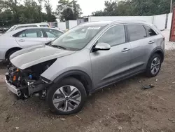 KIA Vehiculos salvage en venta: 2022 KIA Niro S