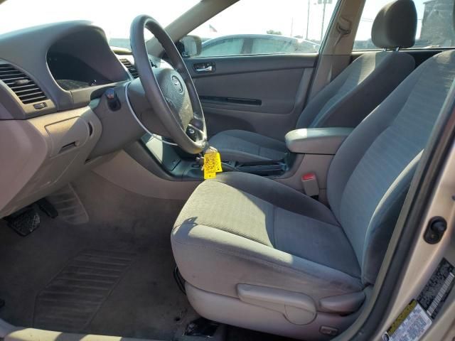 2005 Toyota Camry LE