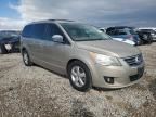 2009 Volkswagen Routan SEL Premium