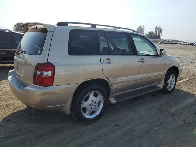 2004 Toyota Highlander Base