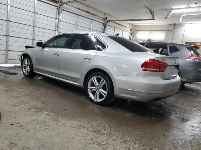 2013 Volkswagen Passat SEL