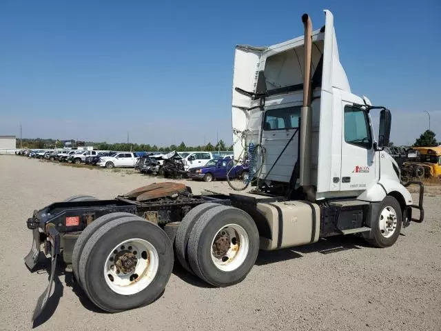 2019 Volvo VN VNL