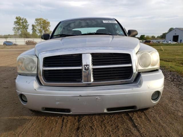 2006 Dodge Dakota Quad SLT