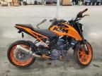 2023 KTM 200 Duke