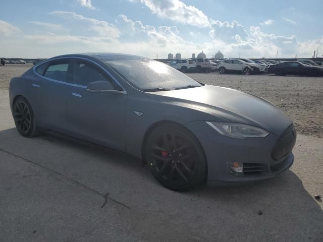 2014 Tesla Model S