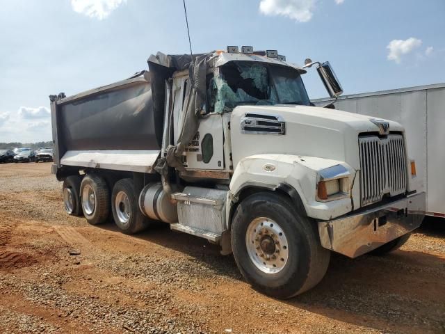 2018 Western Star Conventional 4700SF