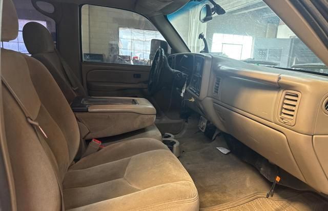 2004 GMC Sierra K2500 Heavy Duty